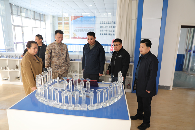 9N1A8976.JPG 9N1A8976.JPG