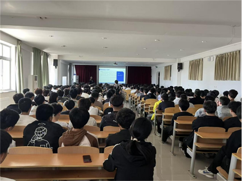 “繪就專業(yè)藍(lán)圖,啟航學(xué)業(yè)新程”—機(jī)電工程系開展2025級學(xué)生專業(yè)介紹(2)200.png “繪就專業(yè)藍(lán)圖,啟航學(xué)業(yè)新程”—機(jī)電工程系開展2025級學(xué)生專業(yè)介紹(2)200.png