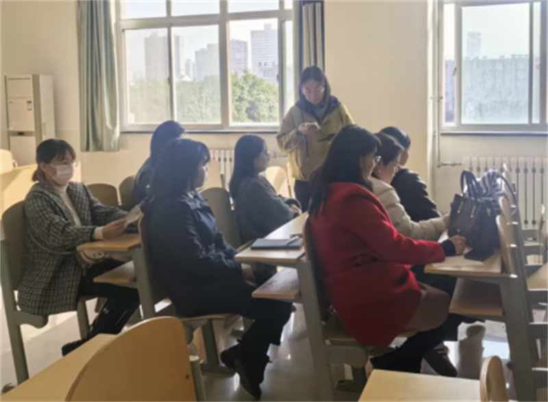 11-24一模質(zhì)量分析和集體備課通訊�?26.png 11-24一模質(zhì)量分析和集體備課通訊�?26.png